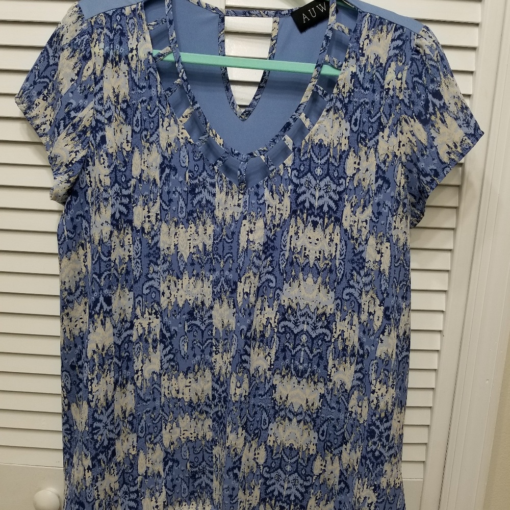 blouse